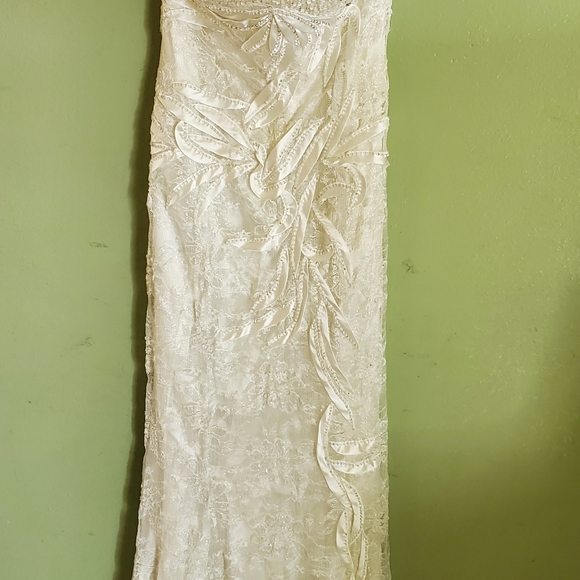WHITE LONG DRESS - Picture 1 of 13